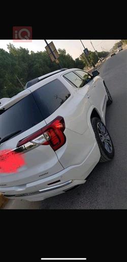 GMC Acadia